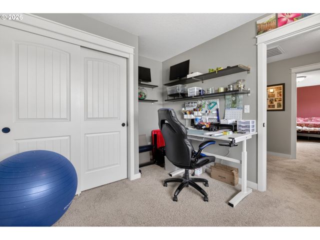 918 E 16TH St, Lafayette, OR 97127