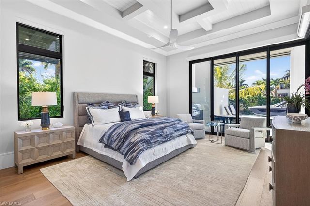 1456 Curlew AVE, Naples, FL 34102