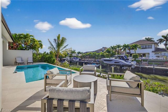 1456 Curlew AVE, Naples, FL 34102