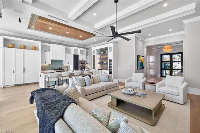 1456 Curlew AVE, Naples, FL 34102