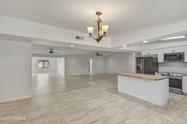 5203 E 18th Street, Tucson, AZ 85711