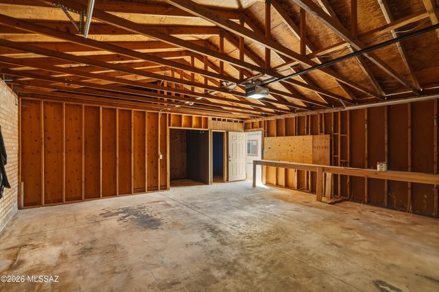 5203 E 18th Street, Tucson, AZ 85711