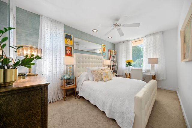 19 Greenacres, La Porte, IN 46350