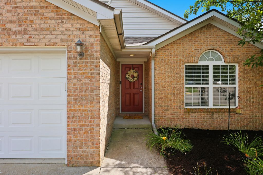 101 Clover Valley Drive, Lexington, KY 40511