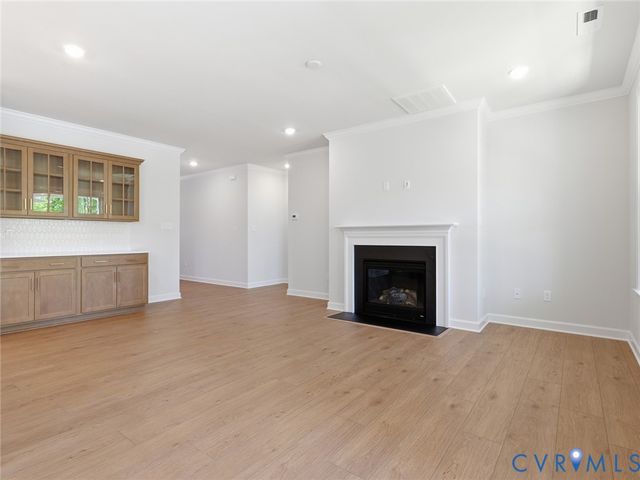 19012 Palisades Rdg, Moseley, VA 23120