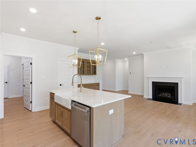 19012 Palisades Rdg, Moseley, VA 23120
