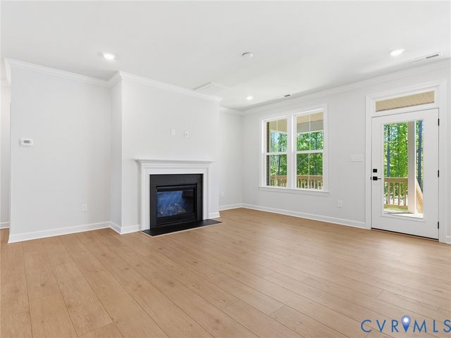 19012 Palisades Rdg, Moseley, VA 23120