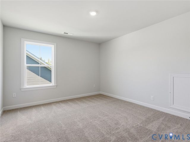 19012 Palisades Rdg, Moseley, VA 23120