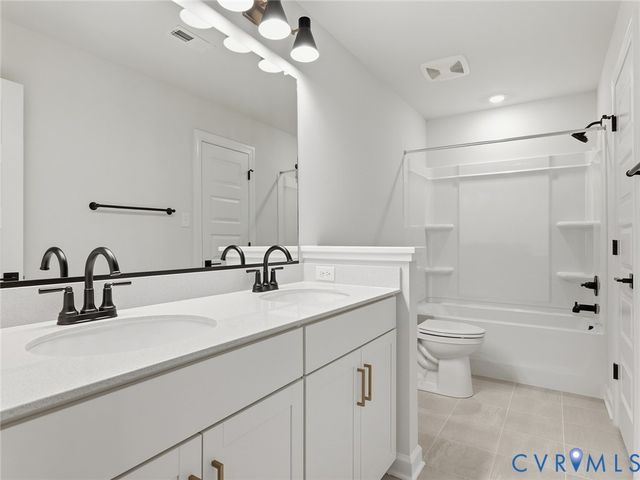 19012 Palisades Rdg, Moseley, VA 23120
