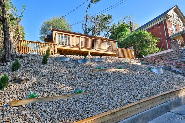 632 Straight Street, Cincinnati, OH 45219