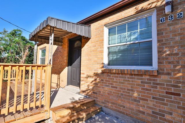632 Straight Street, Cincinnati, OH 45219