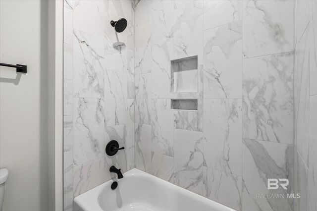 17329 Seldon Street, Fairhope, AL 36532