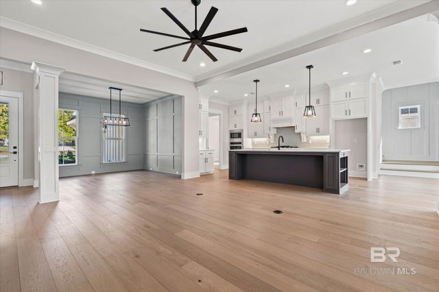 17329 Seldon Street, Fairhope, AL 36532