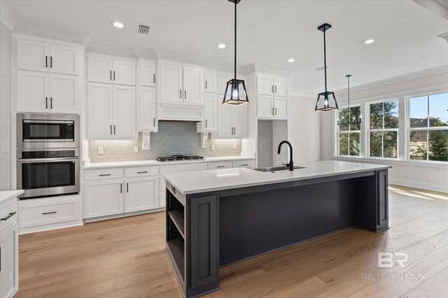 17329 Seldon Street, Fairhope, AL 36532