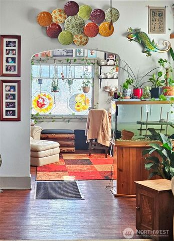 2612 James Street, Bellingham, WA 98225