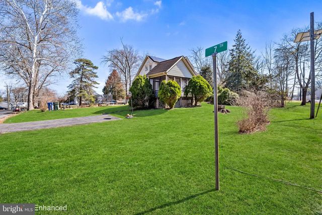 607 RAILROAD BLVD, Cherry Hill, NJ 08003