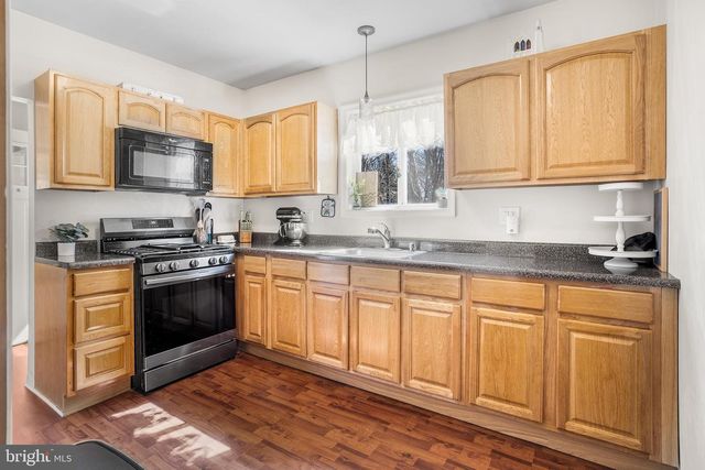 607 RAILROAD BLVD, Cherry Hill, NJ 08003