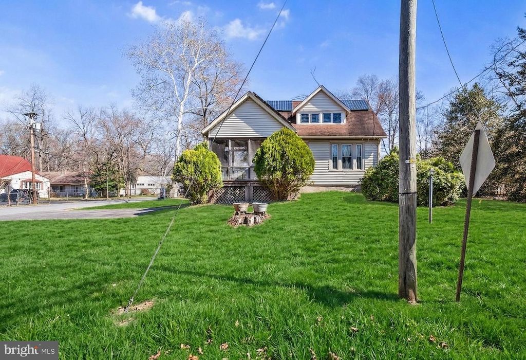 607 RAILROAD BLVD, Cherry Hill, NJ 08003