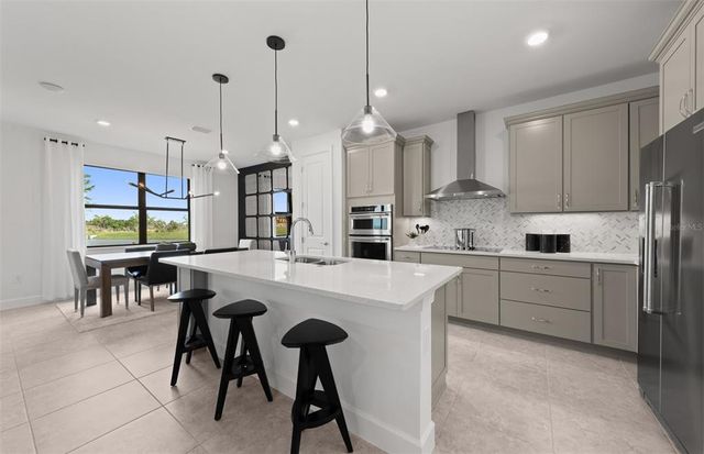 16415 SAPPHIRE POINT DRIVE, Lakewood Ranch, FL 34211