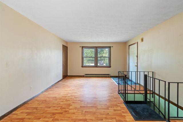 8 Evergreen Dr Unit 102, Milton, VT 05468