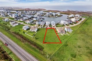 4203 S Sunset Bay Drive, Galveston, TX 77554