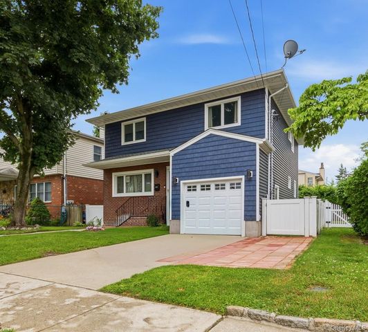 4 Pequot Avenue, Port Washington, NY 11050