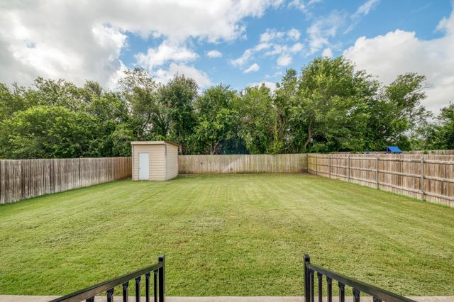 109 Saranac DR, Elgin, TX 78621