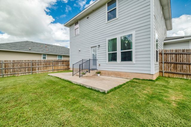 109 Saranac DR, Elgin, TX 78621
