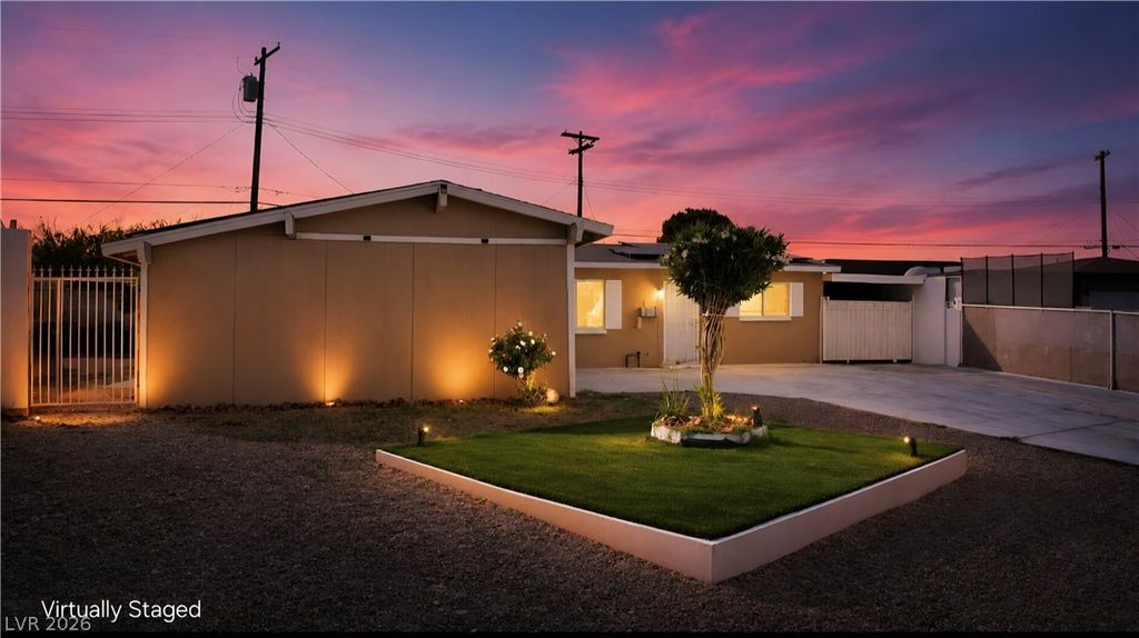 5463 Sir Monahan Street, Las Vegas, NV 89119