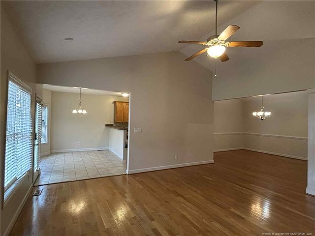 909 Hidden Oasis Drive, Fayetteville, NC 28312