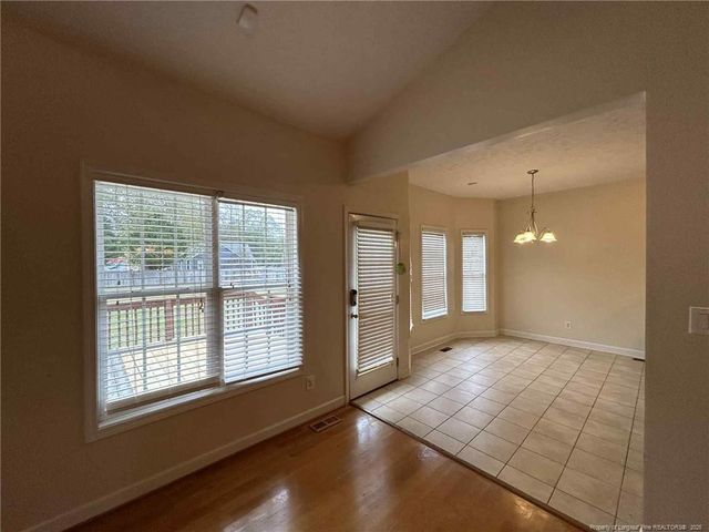 909 Hidden Oasis Drive, Fayetteville, NC 28312