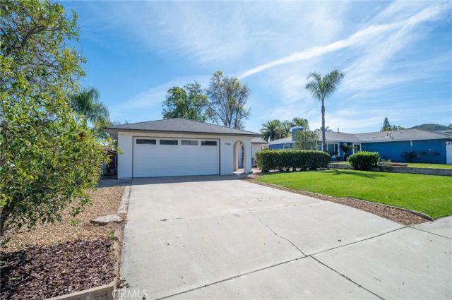 11146 Gramercy, Riverside, CA 92505