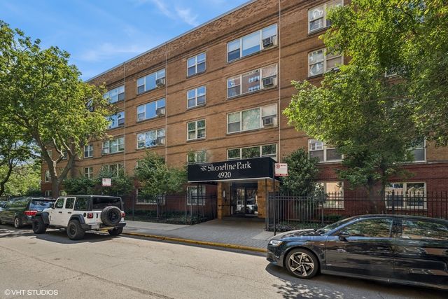 4920 N Marine Drive 512, Chicago, IL 60640