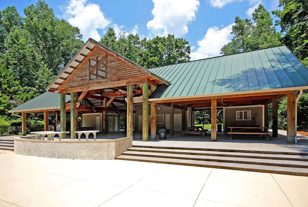 Image 38 of property listing at 5142 Coral Reef Drive, Johns Island, SC 29455