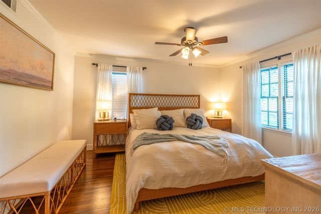 2415 E 36th Place, Tulsa, OK 74105