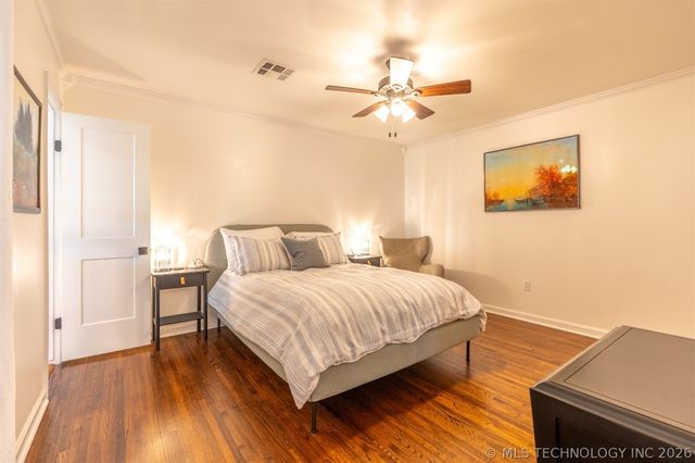 2415 E 36th Place, Tulsa, OK 74105