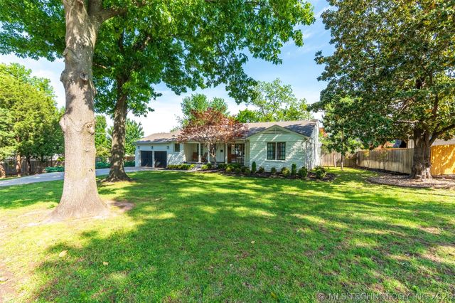 2415 E 36th Place, Tulsa, OK 74105