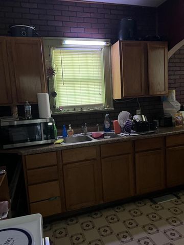 182 Main Street, Ferryville, WI 54628