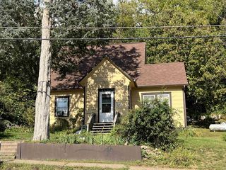 182 Main Street, Ferryville, WI 54628