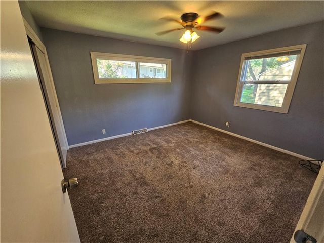 306 Pacific Drive, Belton, MO 64012