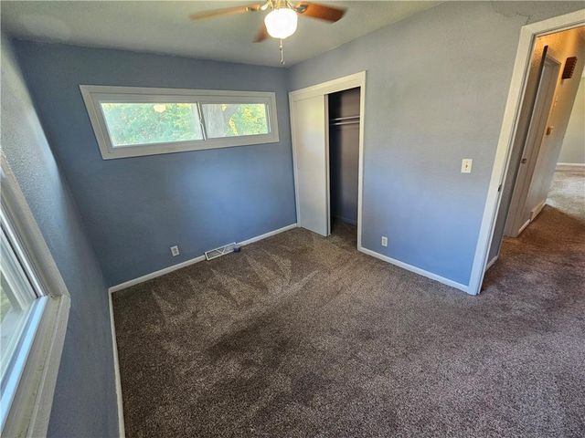306 Pacific Drive, Belton, MO 64012