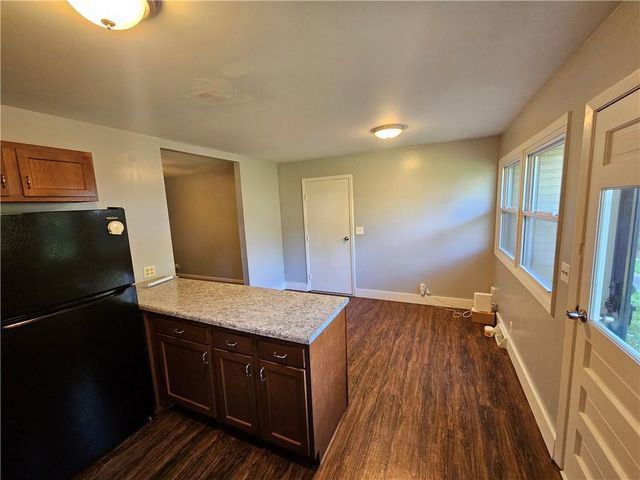 306 Pacific Drive, Belton, MO 64012
