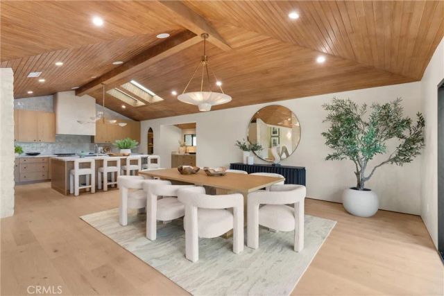 3080 Country Club Drive, Costa Mesa, CA 92626