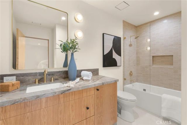 3080 Country Club Drive, Costa Mesa, CA 92626
