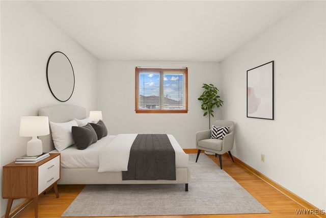 20 Fairoaks Lane, Cheektowaga, NY 14227