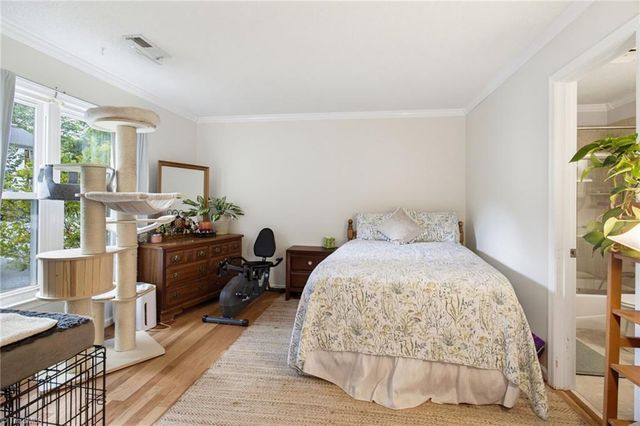 2522 Cottage Place, Greensboro, NC 27455
