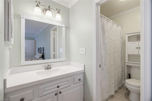 2522 Cottage Place, Greensboro, NC 27455