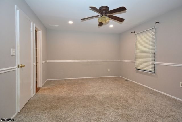 129 Hampton Ct, Franklin Twp., NJ 08873