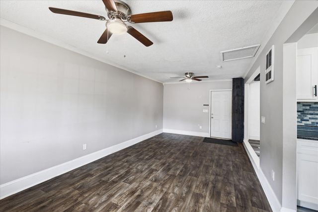 10050 Magnolia Street NW, Coon Rapids, MN 55433