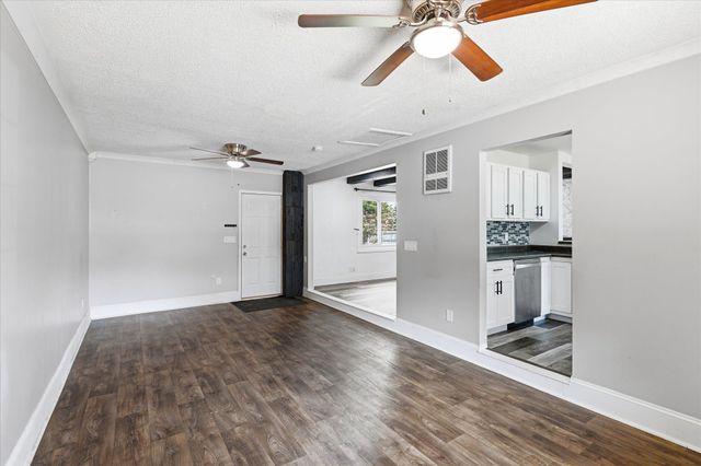 10050 Magnolia Street NW, Coon Rapids, MN 55433